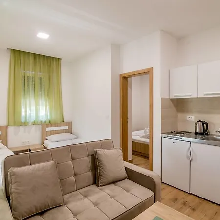 Apartmani Luka Meljine Exterior photo