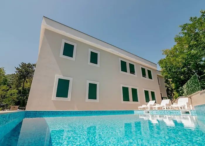 Apartmani Luka Meljine